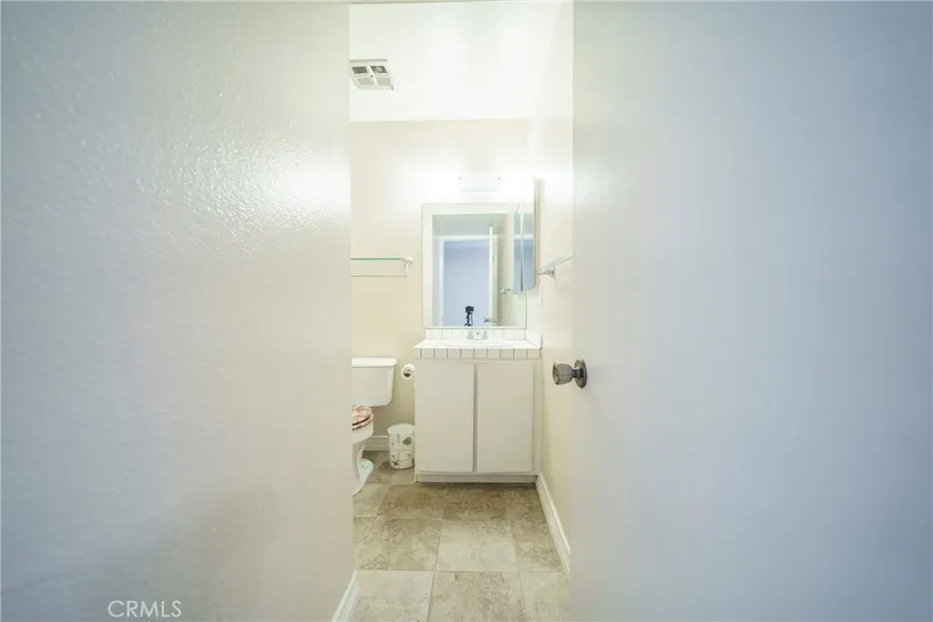 2255 Cahuilla Street 32, Colton, California 92324 home-pic-22