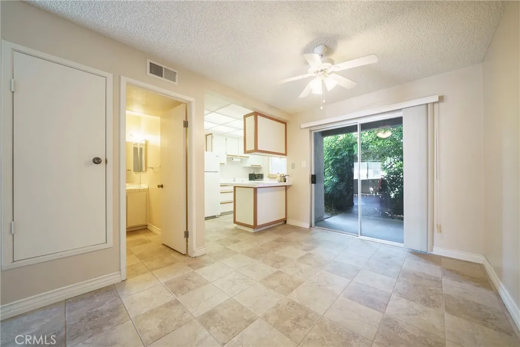 2255 Cahuilla Street 32, Colton, California 92324 home-pic-11
