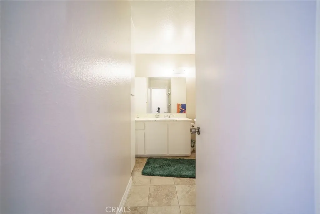 2255 Cahuilla Street 32, Colton, California 92324 home-pic-24
