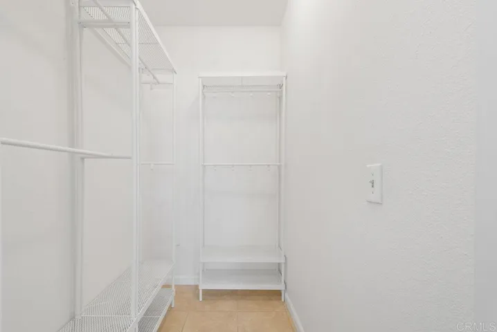18614 Caminito Cantilena 324, San Diego, California 92128