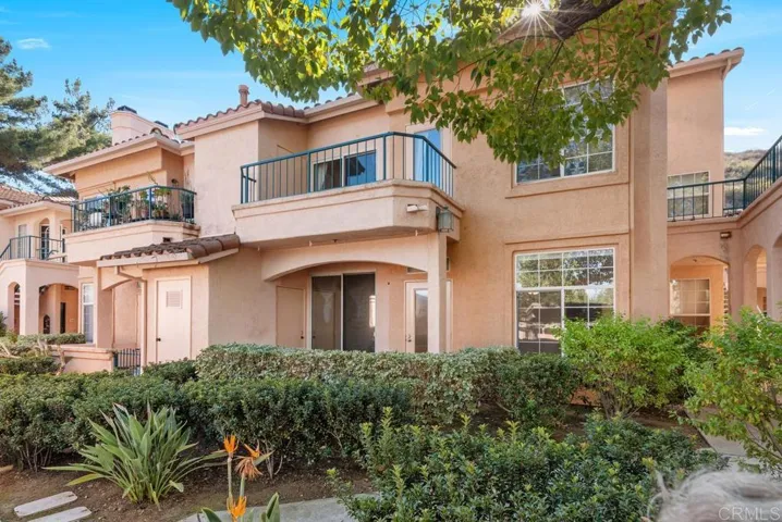 18614 Caminito Cantilena 324, San Diego, California 92128