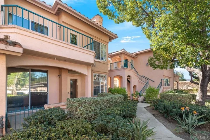 18614 Caminito Cantilena 324, San Diego, California 92128