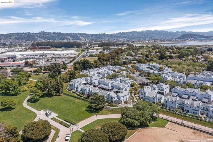 408 Commodore Dr, Richmond, California 94804