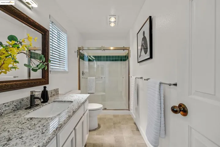 408 Commodore Dr, Richmond, California 94804
