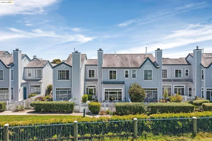 408 Commodore Dr, Richmond, California 94804