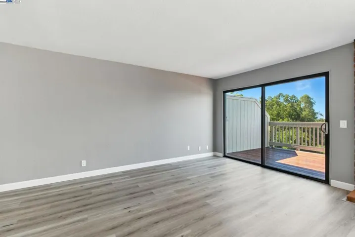 81 Mountain Valley St, Oakland, California 94605