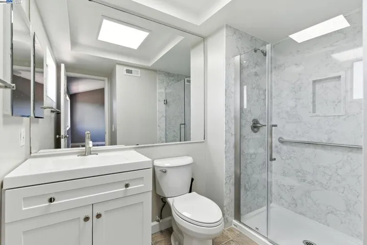 81 Mountain Valley St, Oakland, California 94605