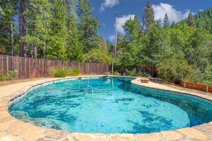 10512 Rosa Trail, Kelseyville, California 95451