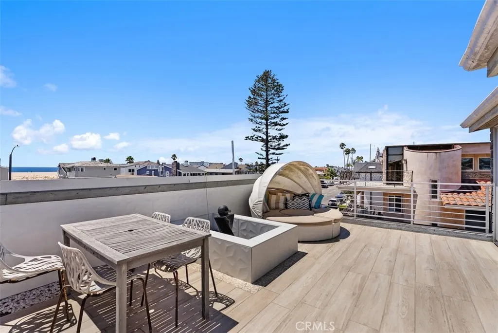 200 E Balboa Boulevard, Newport Beach, California 92661 home-pic-30