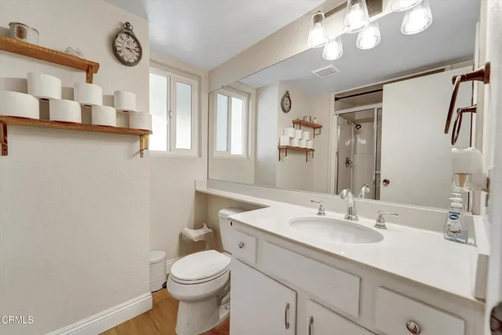 15-1718 Cherry Hill Road-12