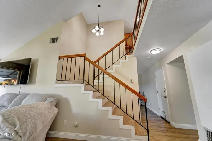 19-1718 Cherry Hill Road-16
