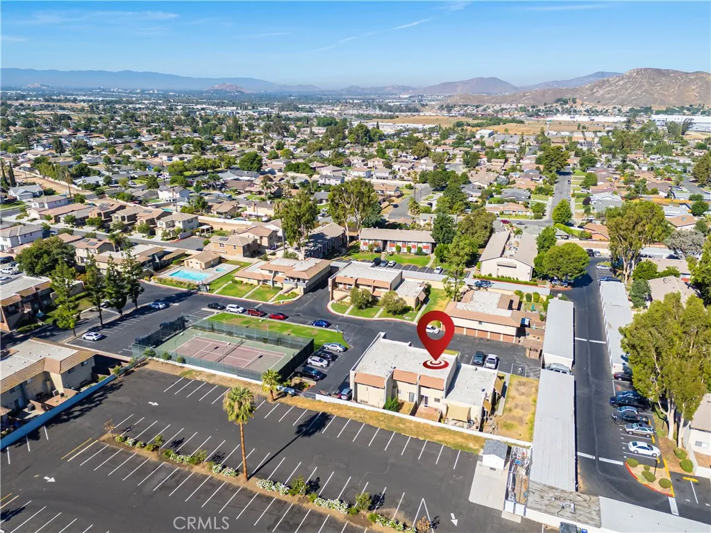 12420 Mount Vernon Avenue 4b, Grand Terrace, California 92313 home-pic-34