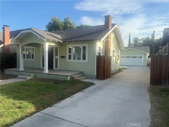 Welcome to 4033-4035 Linwood Place