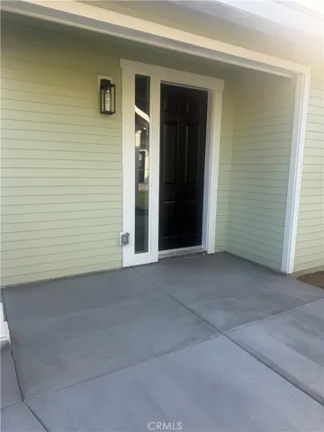 Detached ADU Entry