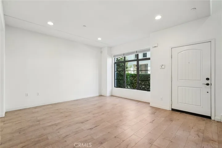 879 Michigan Boulevard K, Pasadena, California 91107