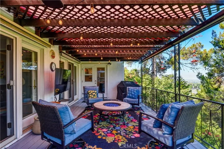 13739 Ridge Road, Whittier, California 90601