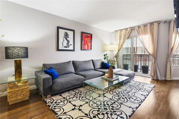 141 S Clark Drive 326, West Hollywood, California 90048