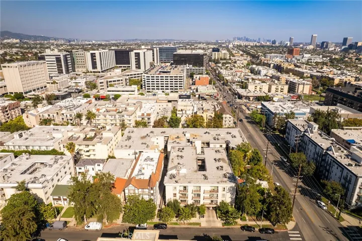 141 S Clark Drive 326, West Hollywood, California 90048