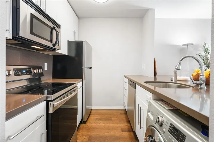 141 S Clark Drive 326, West Hollywood, California 90048
