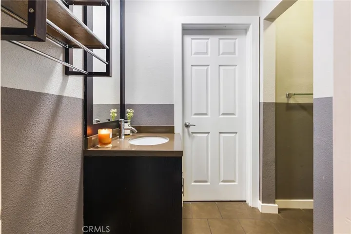 141 S Clark Drive 326, West Hollywood, California 90048