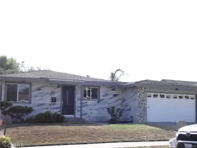 16561 Monroe Lane, Huntington Beach, California 92647
