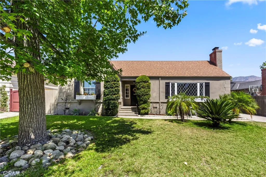 2205 Las Lunas Street, Pasadena, California 91107 home-pic-4