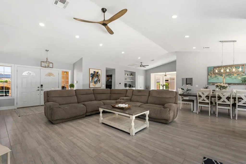 39369 Regency Way Way, Palm Desert, California 92211 home-pic-8