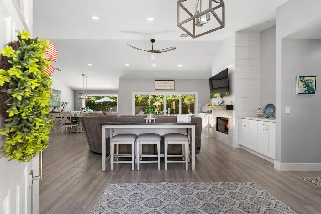 39369 Regency Way Way, Palm Desert, California 92211 home-pic-0