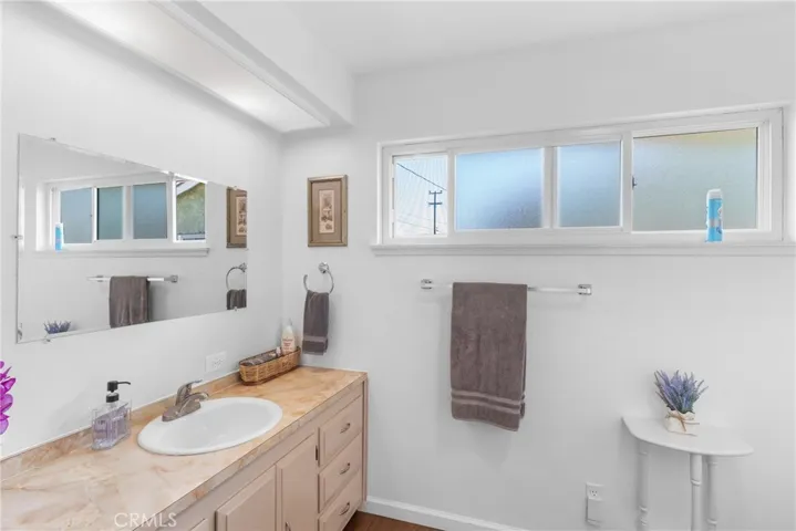 413 E Grant Street, Santa Maria, California 93454