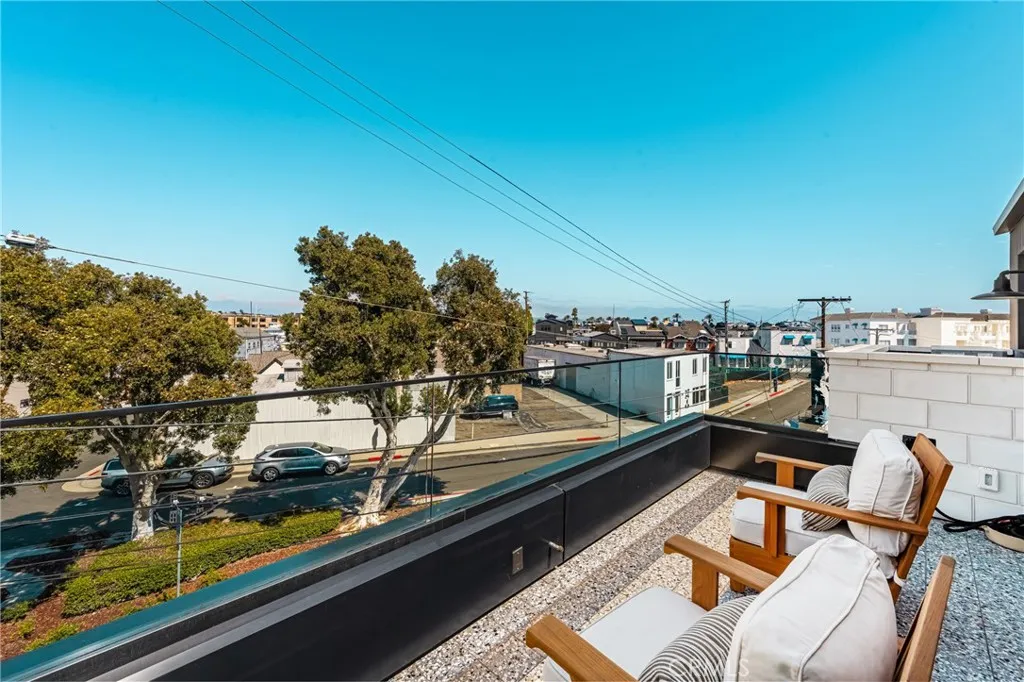 412 29th Street B, Newport Beach, California 92663 home-pic-30
