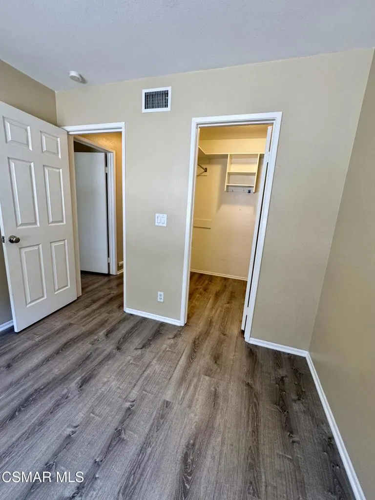 2014 Avenida Placida 4, Simi Valley, California 93063 home-pic-10