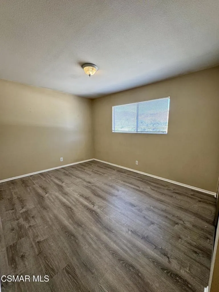 2014 Avenida Placida 4, Simi Valley, California 93063 home-pic-8