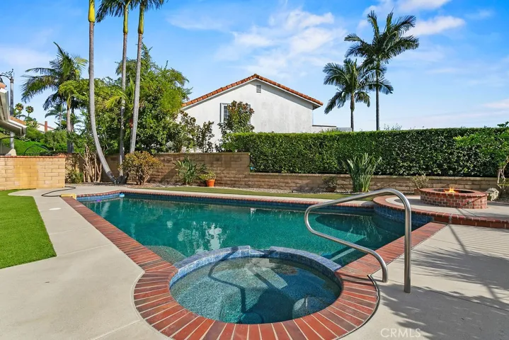 26691 Campesino, Mission Viejo, California 92691