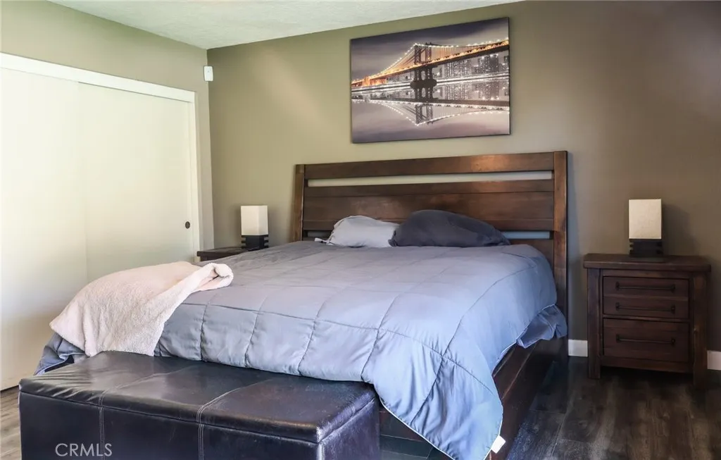 16027 Mandan Road, Apple Valley, California 92307 home-pic-11