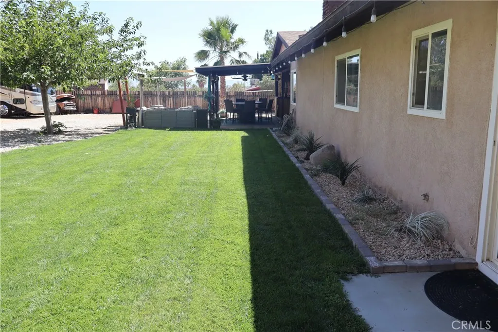 16027 Mandan Road, Apple Valley, California 92307 home-pic-16