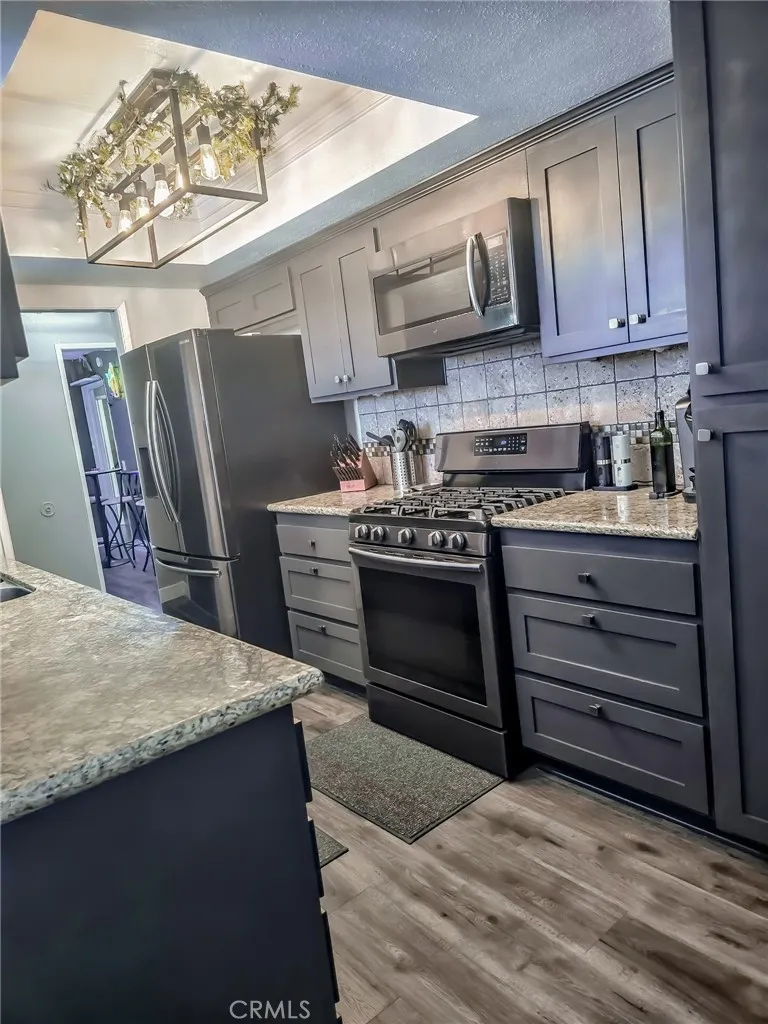 16027 Mandan Road, Apple Valley, California 92307 home-pic-5
