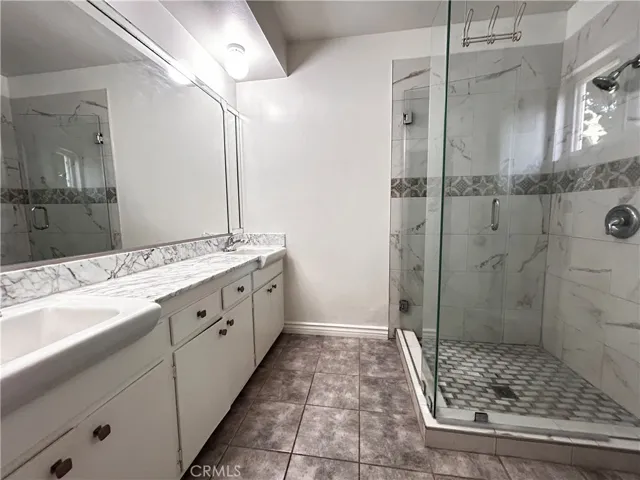 8927 Gloria Avenue, North Hills, California 91343