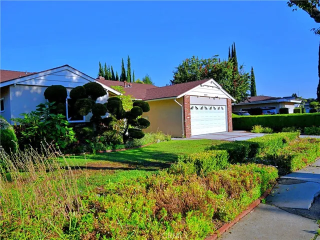 8927 Gloria Avenue, North Hills, California 91343