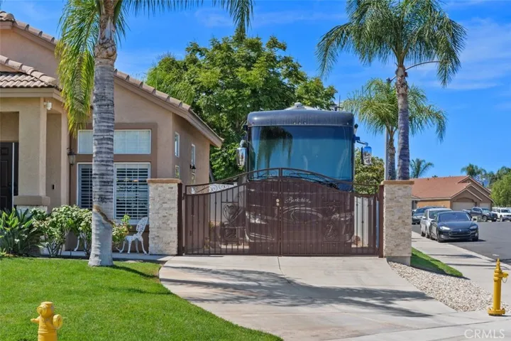 44673 Lorraine Drive, Temecula, California 92592