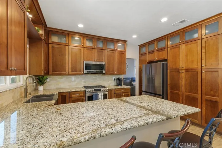 44673 Lorraine Drive, Temecula, California 92592