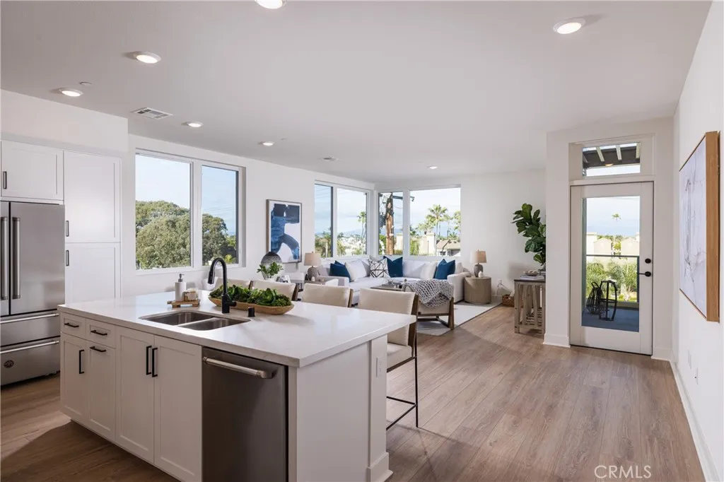 414 Main Street 420, Huntington Beach, California 92648 home-pic-3