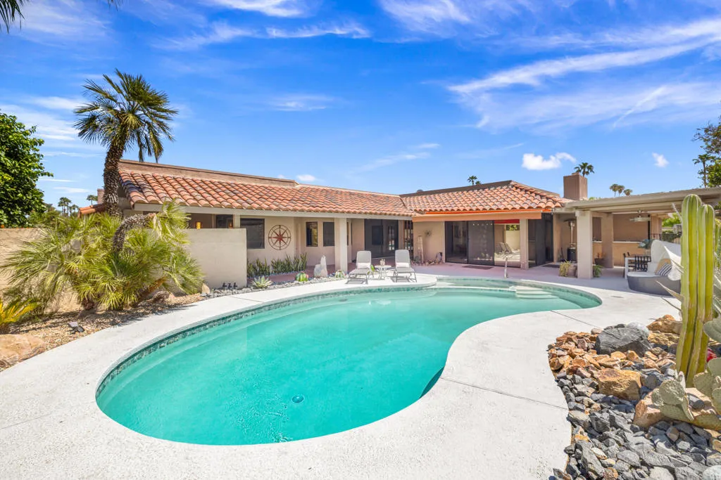 142 Yale Drive, Rancho Mirage, California 92270, 3 Bedrooms Bedrooms, ,3 BathroomsBathrooms,Residential,For Sale,Yale,219134249DA