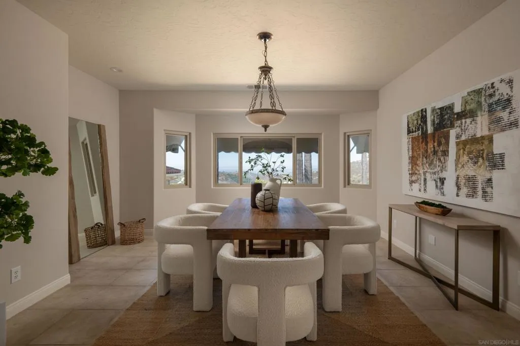 30343 Calle La Reina, Bonsall, California 92003 home-pic-14