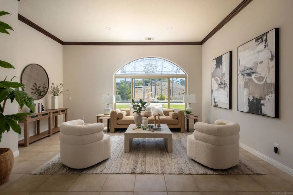 30343 Calle La Reina, Bonsall, California 92003 home-pic-7