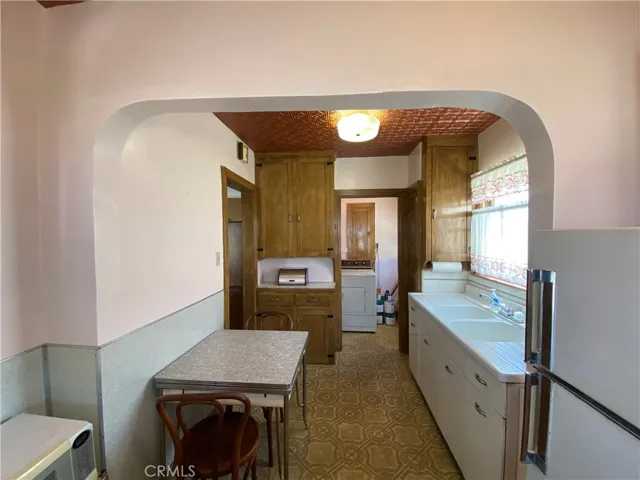 2116 247th Street, Lomita, California 90717