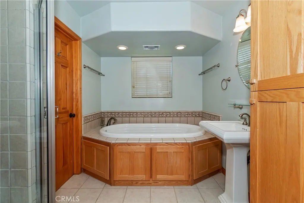 22665 Valley View Drive, Crestline, California 92325 home-pic-22