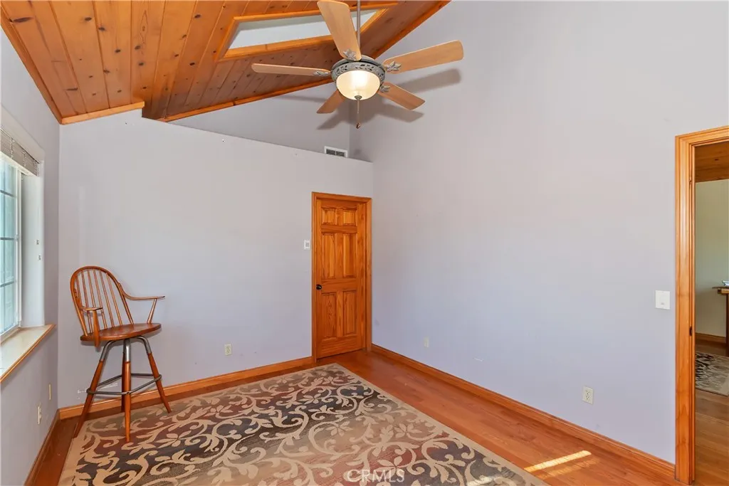 22665 Valley View Drive, Crestline, California 92325 home-pic-29
