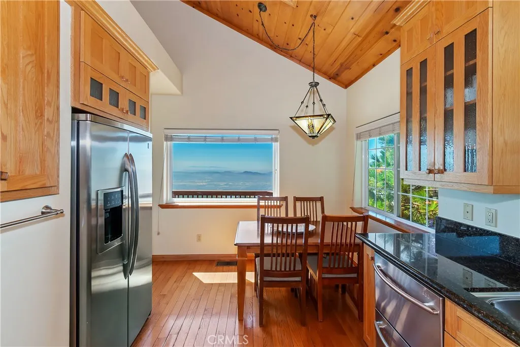 22665 Valley View Drive, Crestline, California 92325 home-pic-17