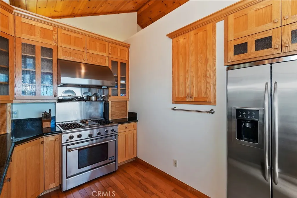 22665 Valley View Drive, Crestline, California 92325 home-pic-15