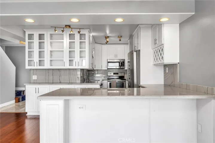 531 Esplanade 511, Redondo Beach, California 90277